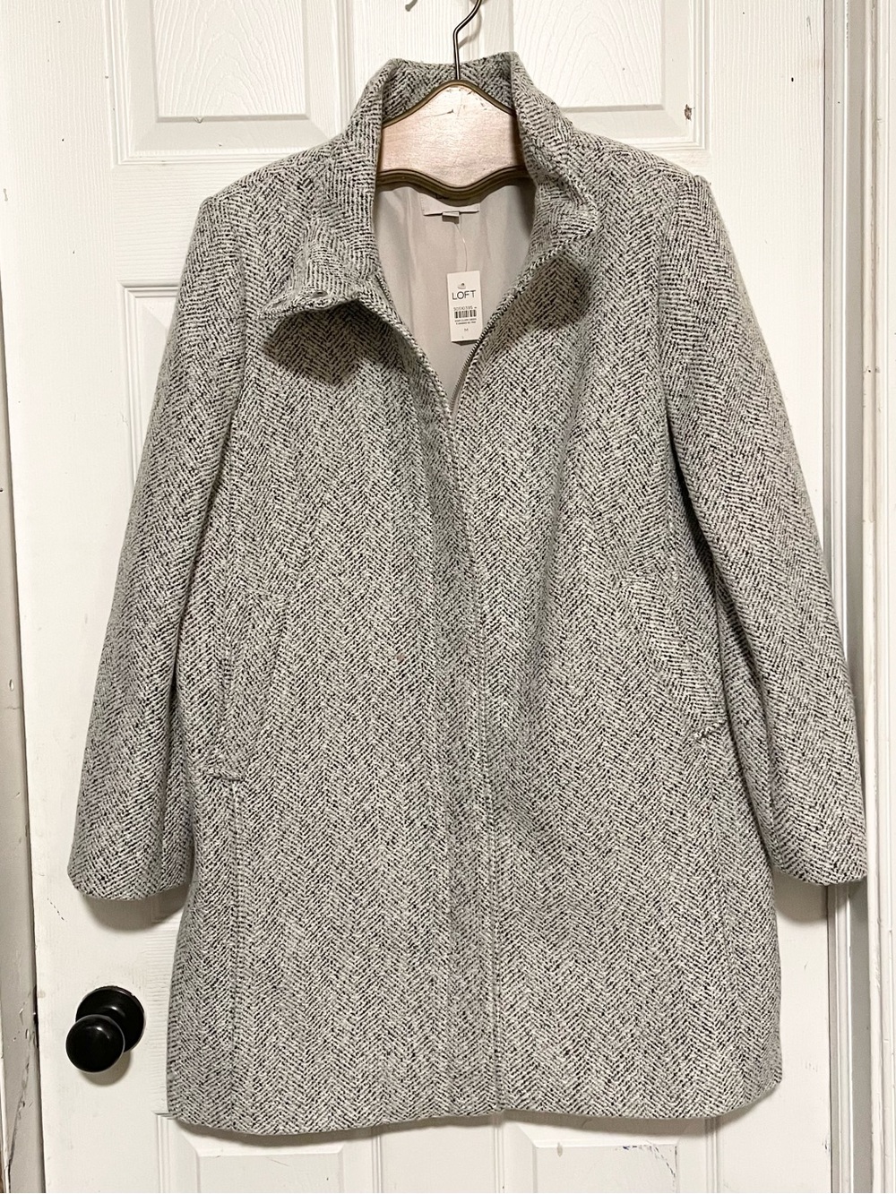 New LOFT Herringbone Funnel Neck
Coat Herringbone Wool-Blend Coat - Picture 2 of 13